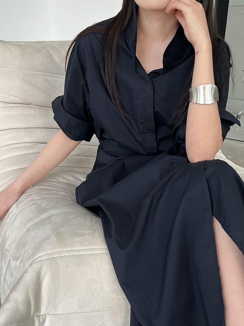 大人かわいい服 シャツ風ラップロングワンピース