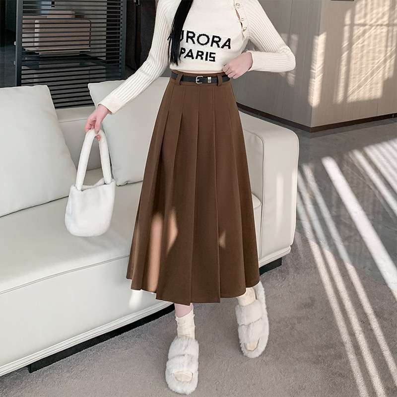 大人かわいい服 きれいめ プリーツロング丈フレアスカート