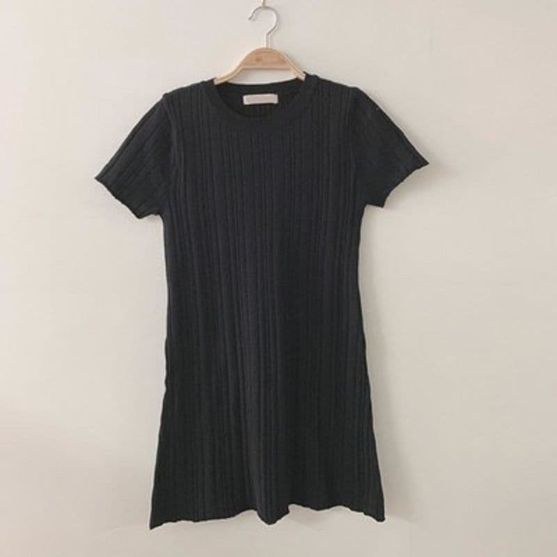 大人かわいい服 縦リブニットワンピース ミニ丈