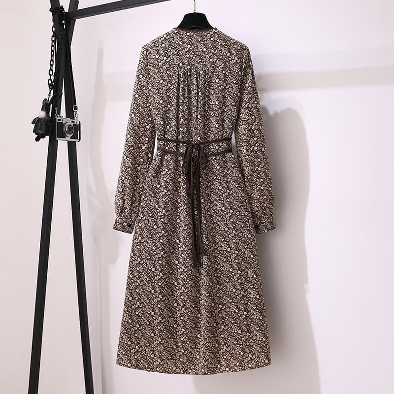 大人かわいい服 花柄ワンピ×カーデのコーデセットアップ