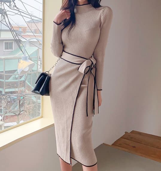 大人かわいい服 配色パイピングリボン付きリブニットワンピース