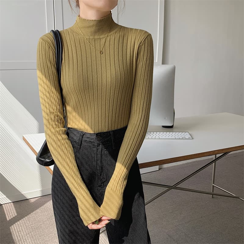 大人かわいい服 縦リブハイネックニットプルオーバー