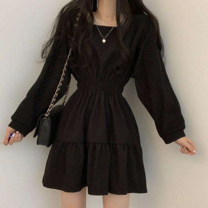 大人かわいい服 ボリュームスリーブのギャザーティアードワンピ