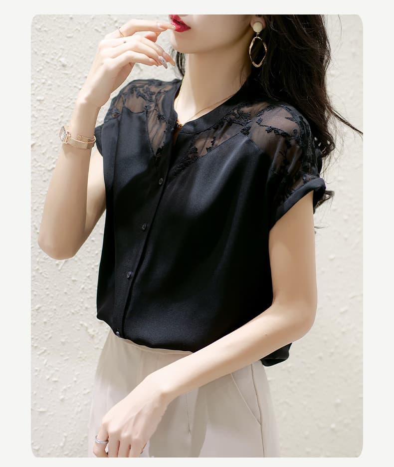 大人かわいい服 レース切替スタンドカラーブラウス