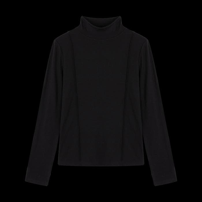 大人かわいい服 シンプル上品モックネックカットソー