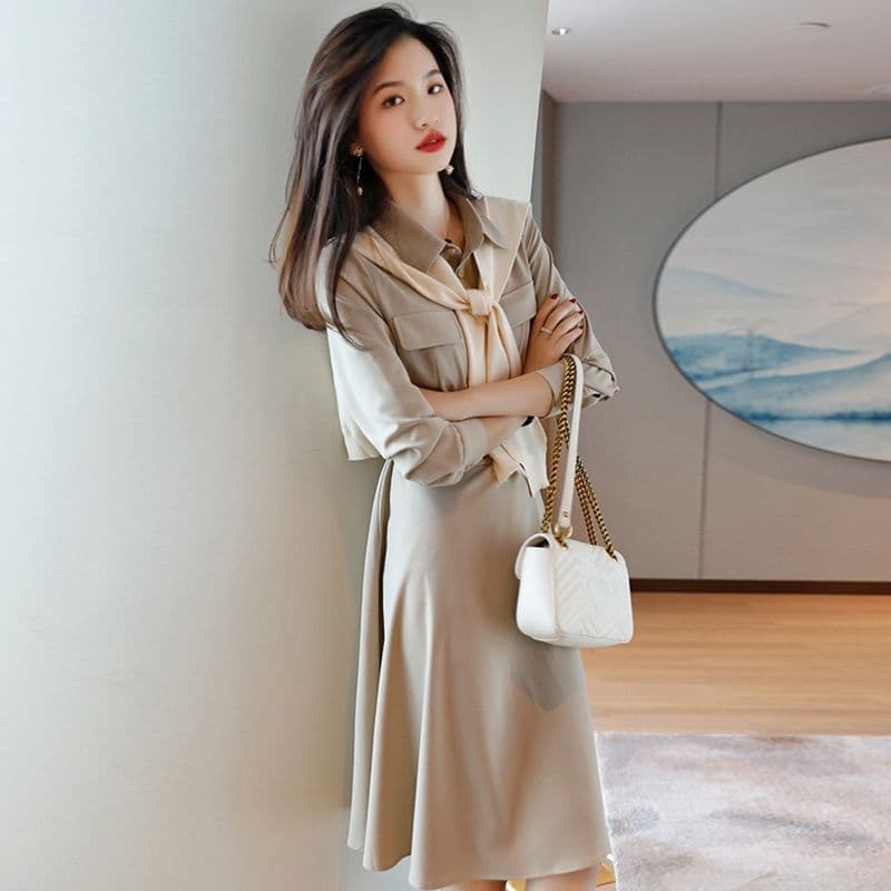 大人かわいい服 上品シャツカラーフレアワンピース