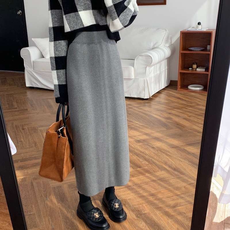 大人かわいい服 シンプル美ライン ニットロングスカート