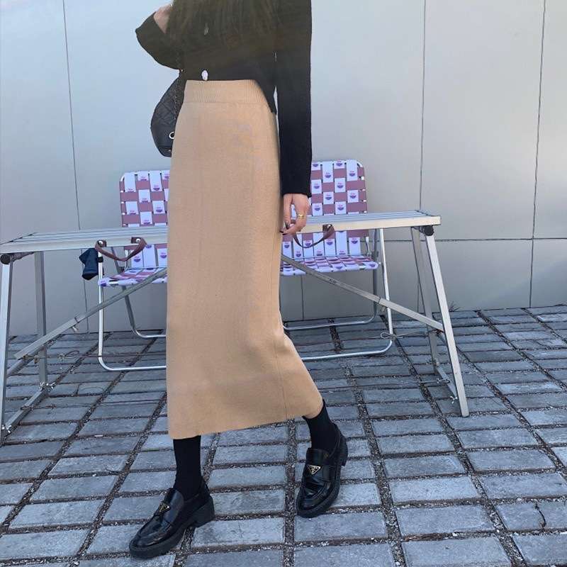 大人かわいい服 シンプル美ライン ニットロングスカート