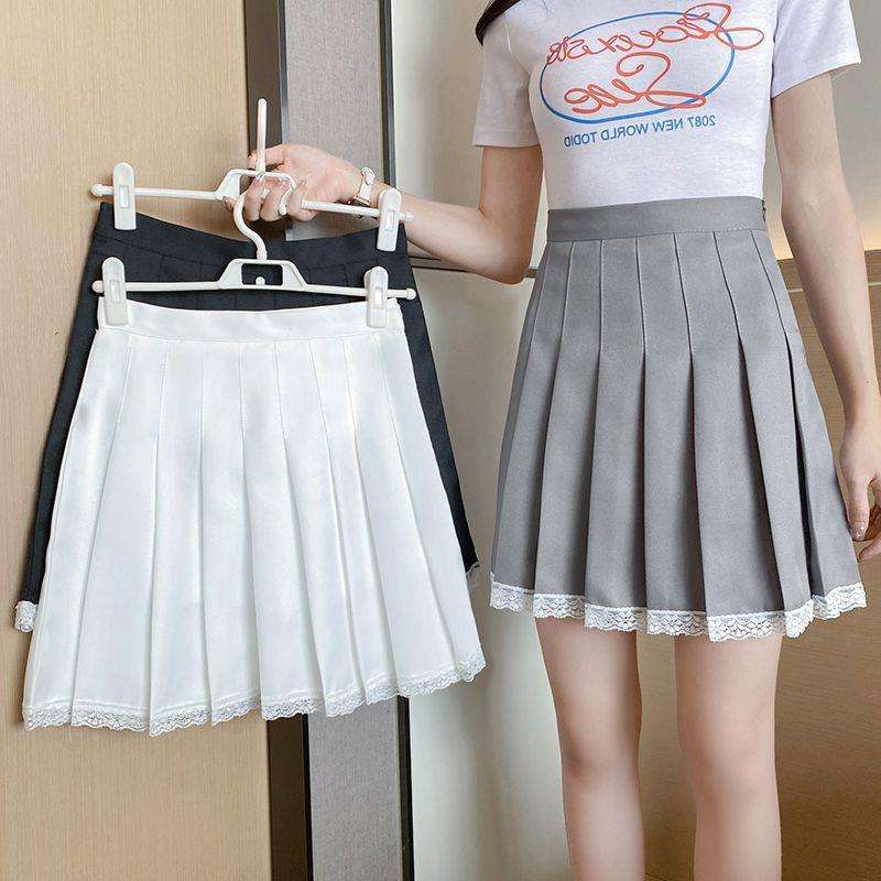 大人かわいい服 レース縁取りプリーツスカート