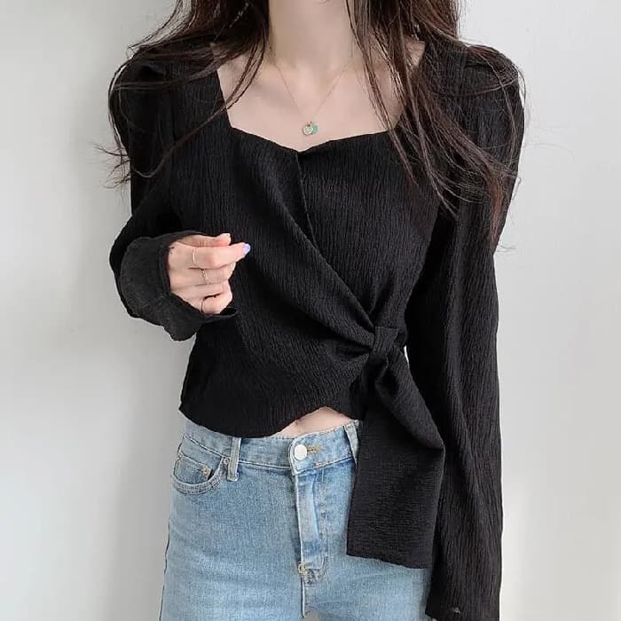大人かわいい服 ツイスト結びデザイン七分袖ブラウス