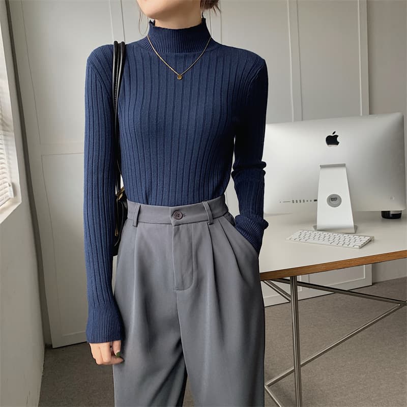 大人かわいい服 縦リブハイネックニットプルオーバー