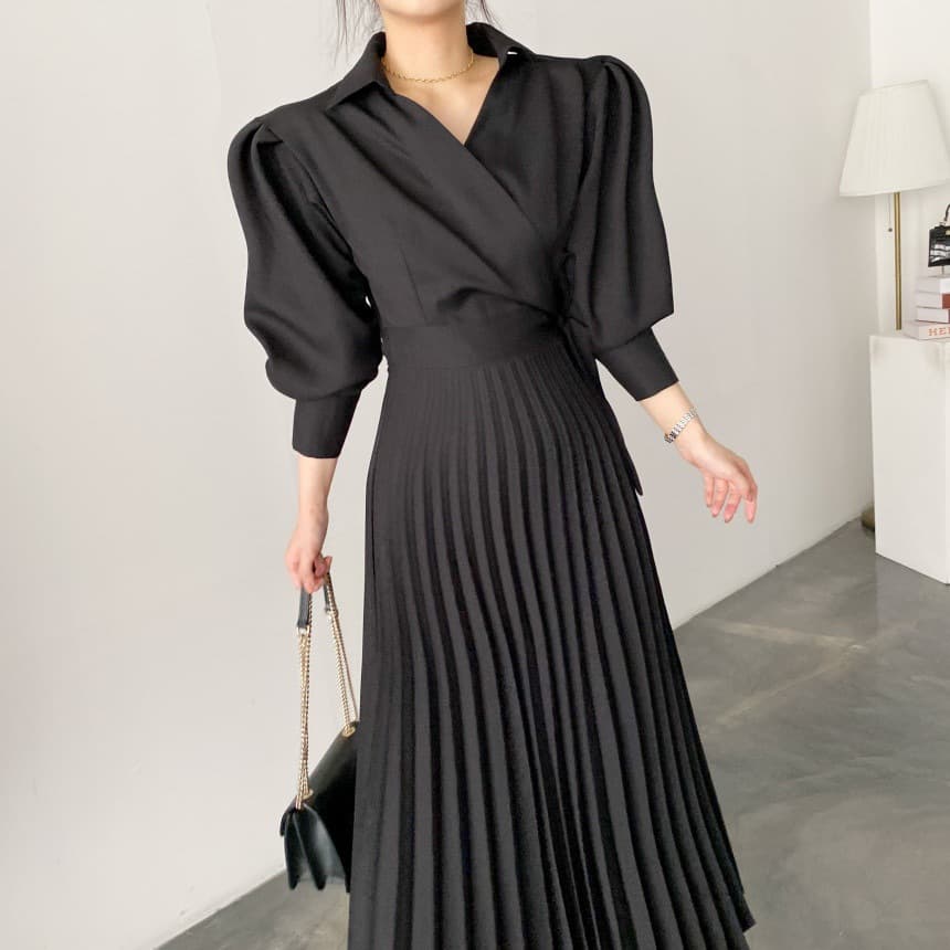 大人かわいい服 リーツスカート長袖ワンピース