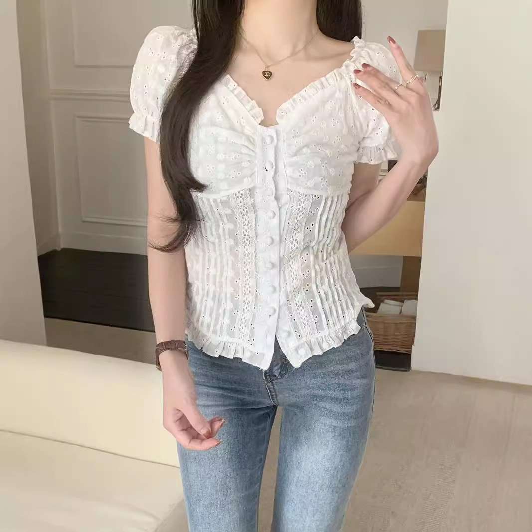大人かわいい服 シャーリングレーストップス