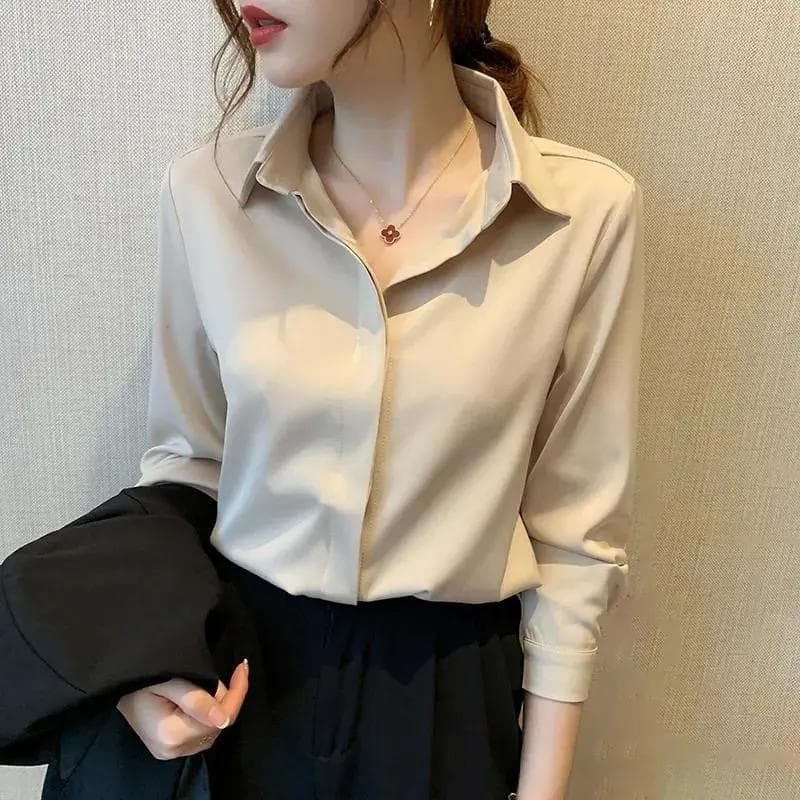 大人かわいい服 こなれ感漂う ゆったりシャツトップス