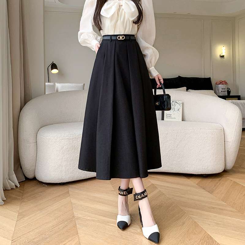 大人かわいい服 ハイウエストふんわりプリーツロングスカート