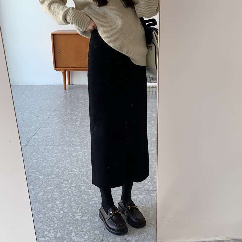 大人かわいい服 シンプル美ライン ニットロングスカート