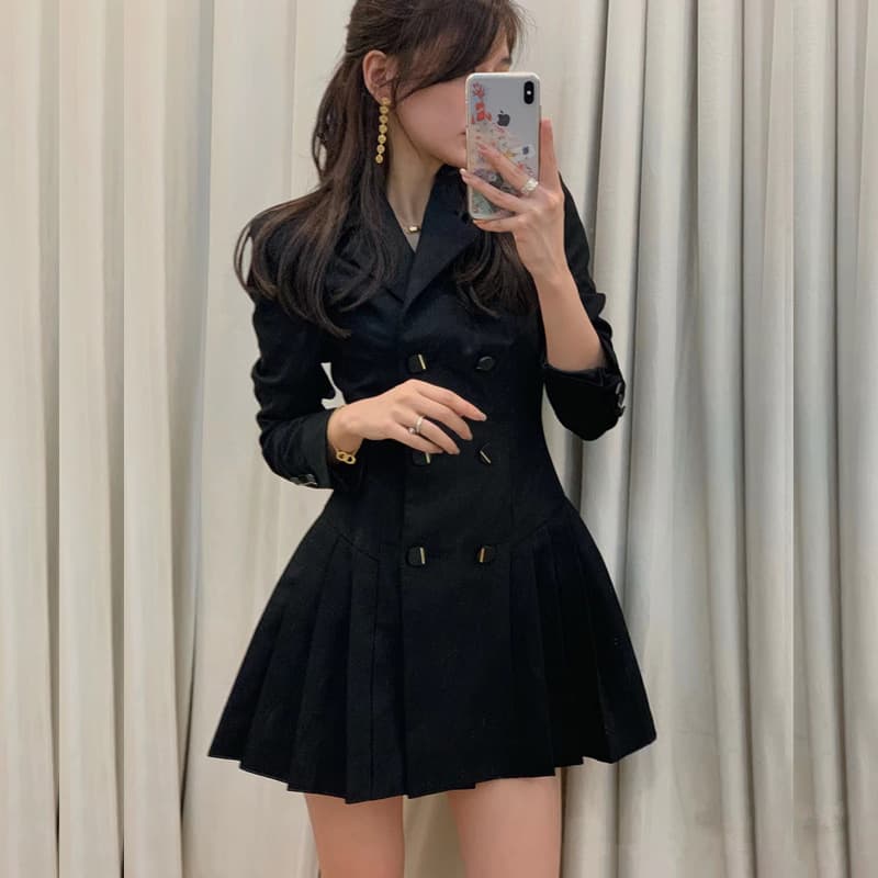大人かわいい服 ダブルフレア細見えワンピース