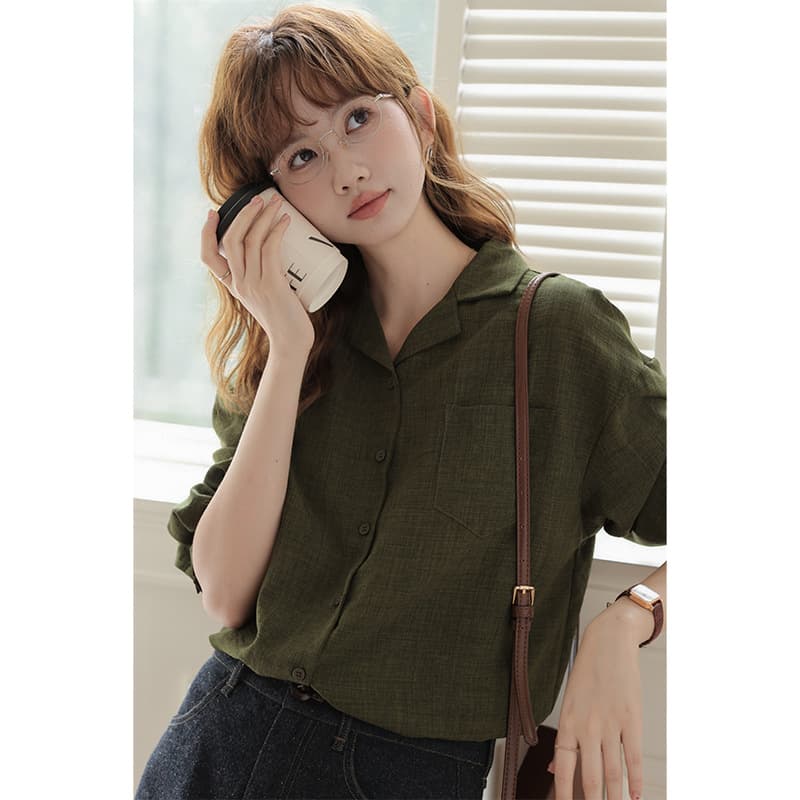 大人かわいい服 クラシカル長袖シャツ