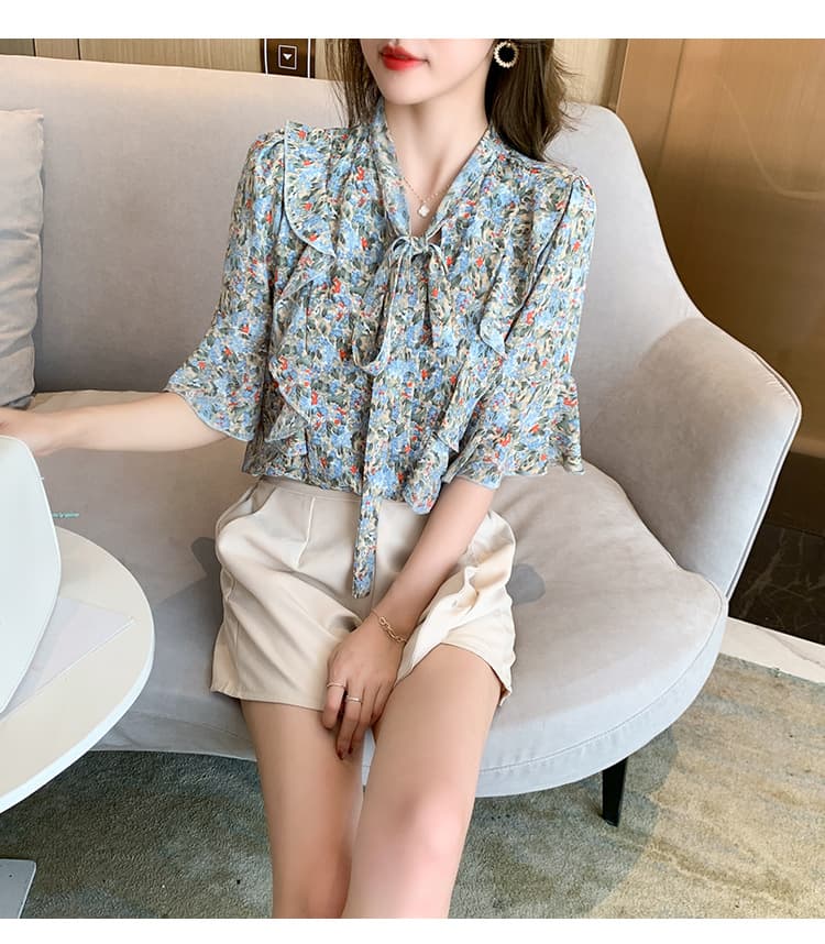 大人かわいい服 花柄リボンタイ七分袖ブラウス