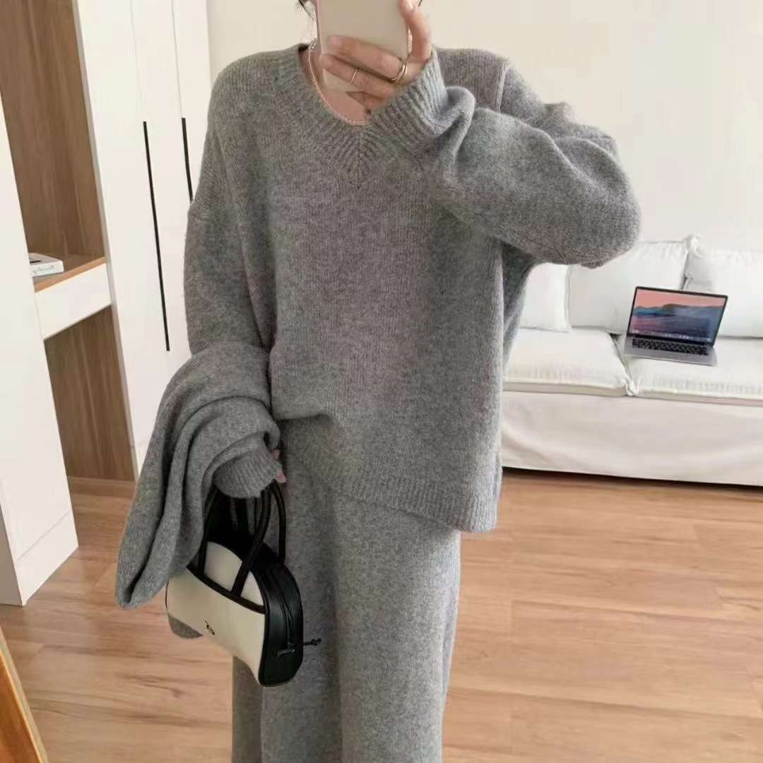 大人かわいい服 ふんわり優美ニットセットアップ