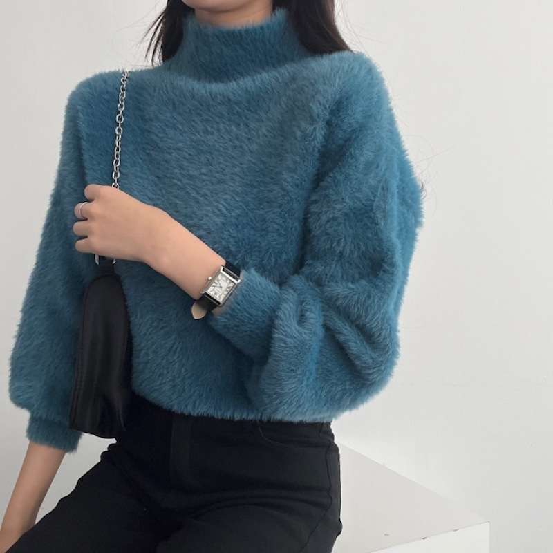 大人かわいい服 ふわふわモコモコ高襟ニットセーター