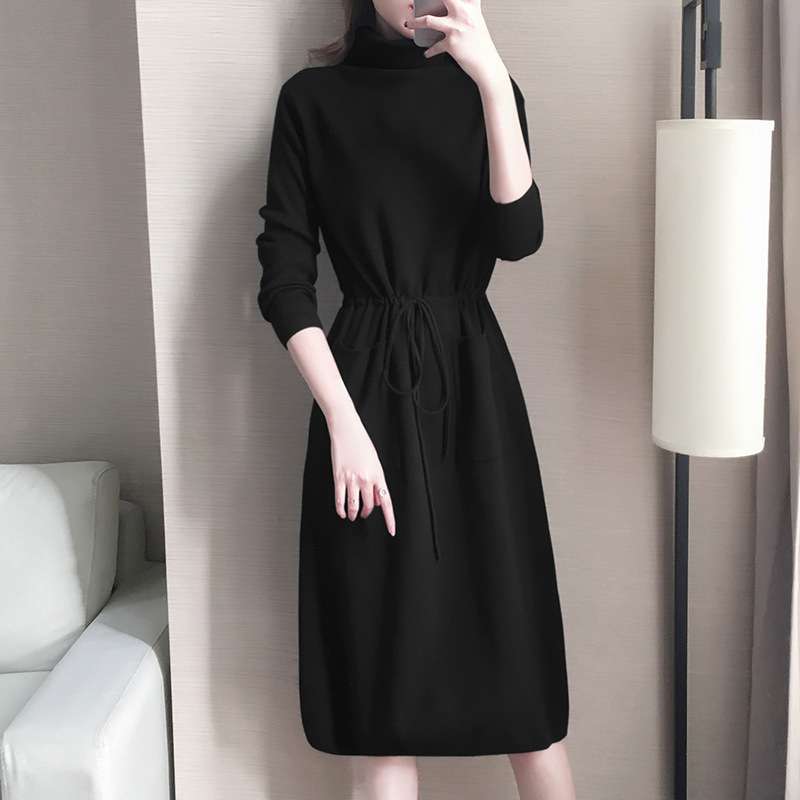 大人かわいい服 リボンベルトタートルネックニットワンピース
