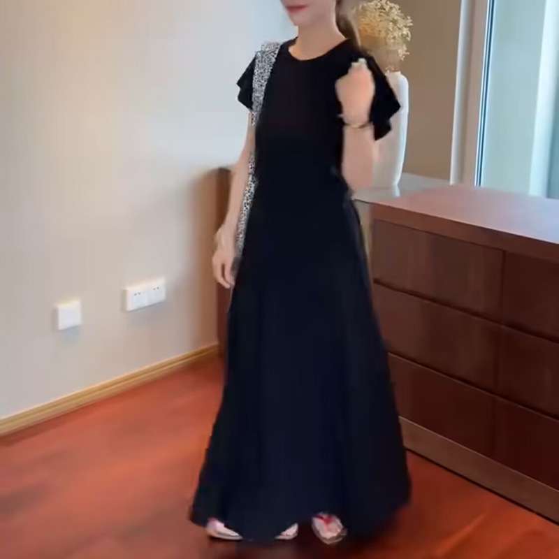 大人かわいい服 シンプル優雅ロングワンピース