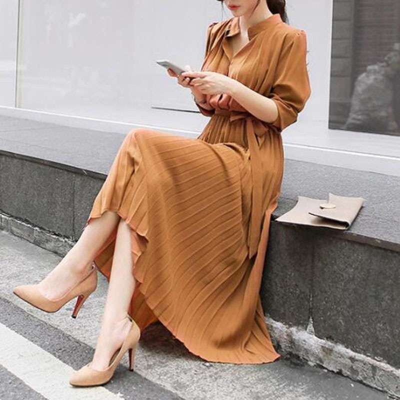 大人かわいい服 上品プリーツロングワンピース