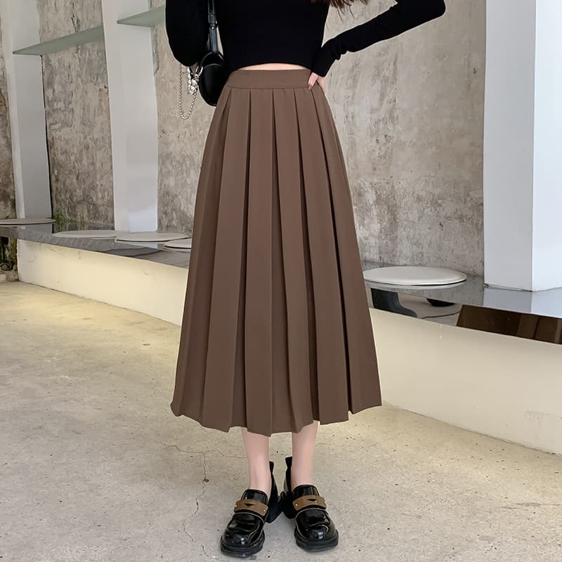 大人かわいい服 ふんわり優美プリーツスカート