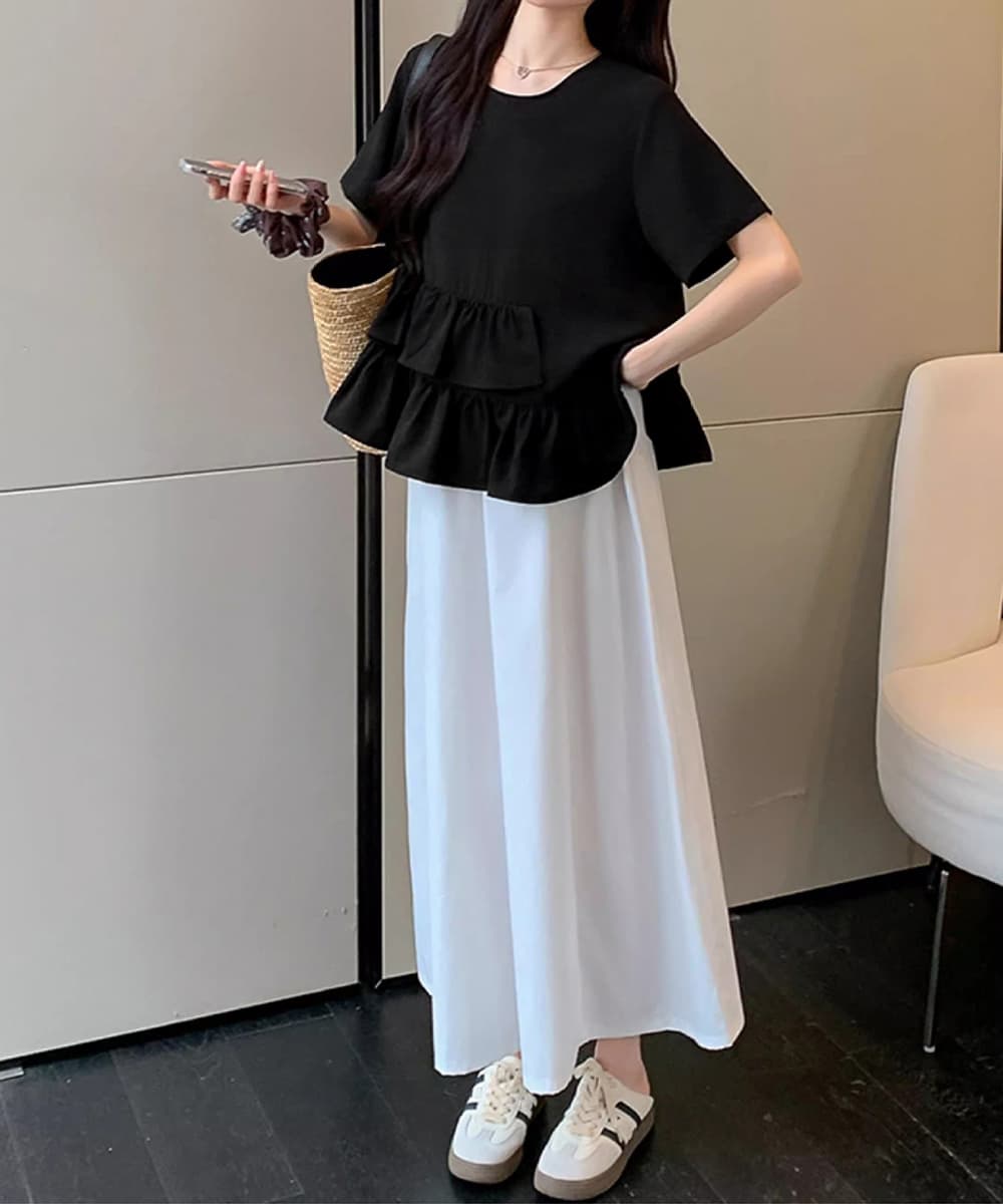 大人かわいい服 アシンメトリーフリル切替トップス