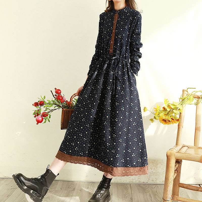 大人かわいい服 星空模様のふんわりロングワンピース