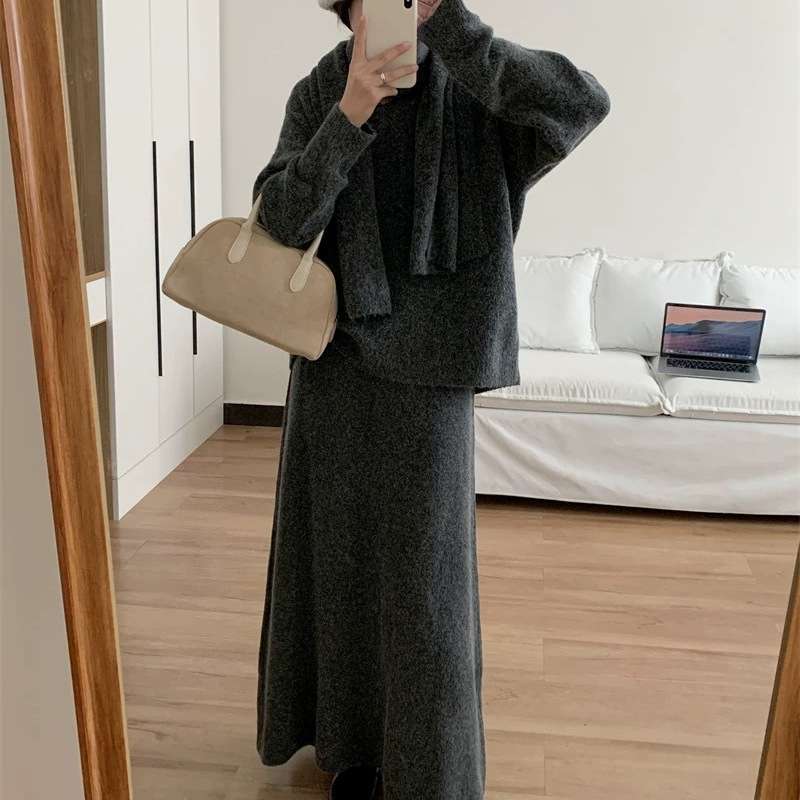 大人かわいい服 ふんわり優美ニットセットアップ