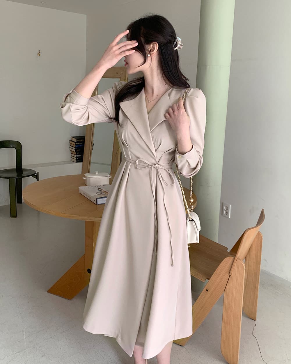 大人かわいい服 テーラード襟ウエストリボンワンピース