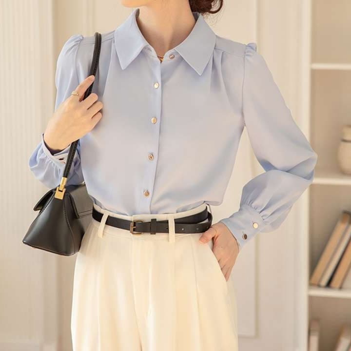 大人かわいい服 シャーリングデザイン長袖シャツ