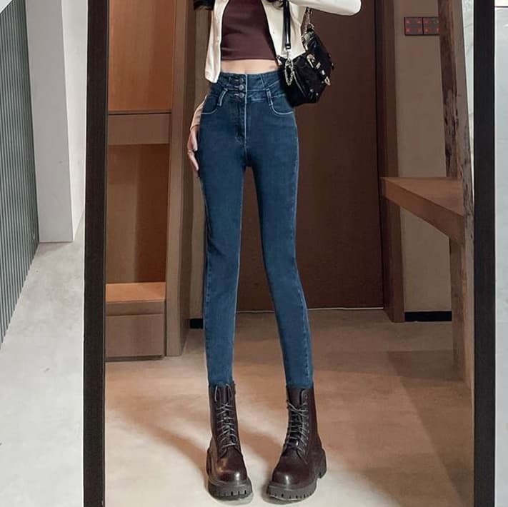 大人かわいい服 脚長シルエット ハイウエストスリムデニム