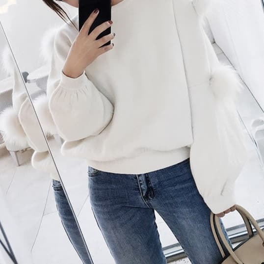 大人かわいい服 ふんわり袖のシンプルプルオーバートップス