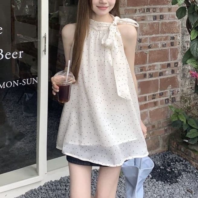 大人かわいい服 肩リボンドットノースリーブブラウス