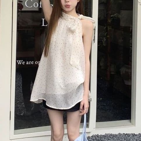 大人かわいい服 肩リボンドットノースリーブブラウス
