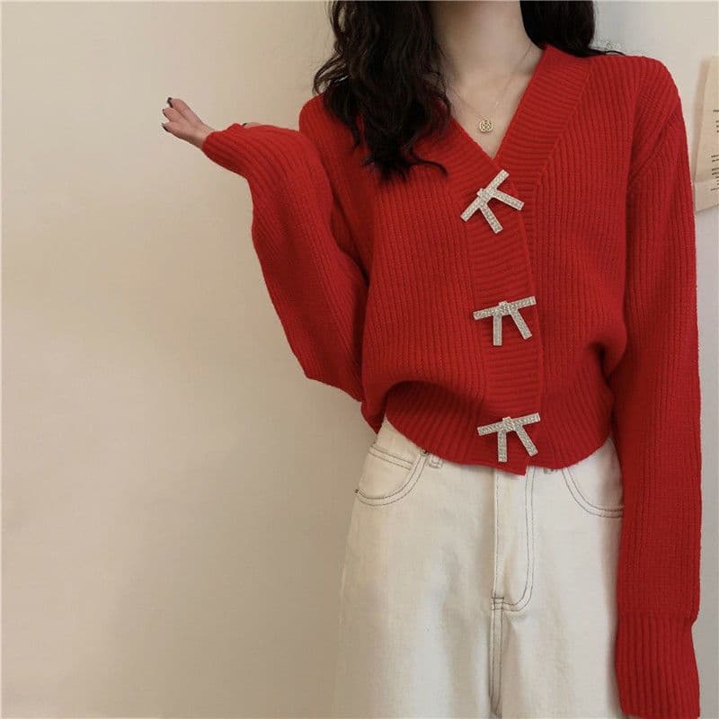 大人かわいい服 リボンモチーフ付きニットカーディガン