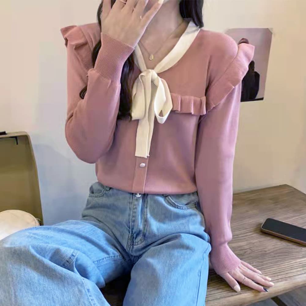 大人かわいい服 フリルリボン付きニットトップス 大人可愛い
