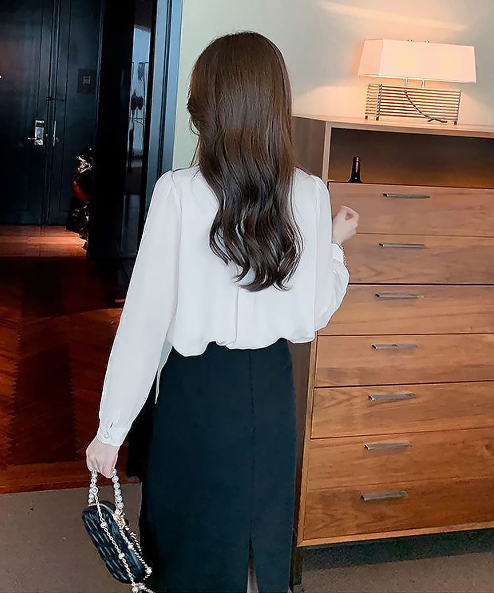 大人かわいい服 胸元フリル長袖シャツトップス上品ブラウス