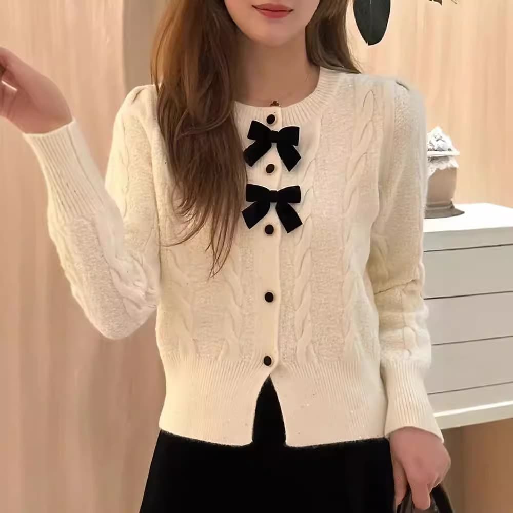 大人かわいい服 ダブルリボン付きケーブル編みニットカーディガン
