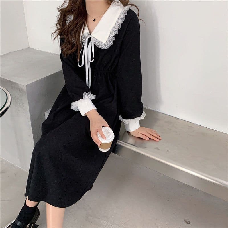 大人かわいい服 レース襟付きリボン結び長袖ワンピース