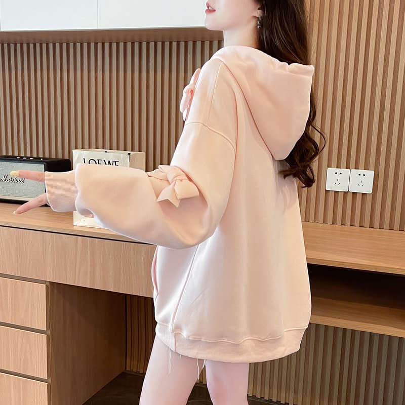 大人かわいい服 立体リボン付きゆったりパーカー