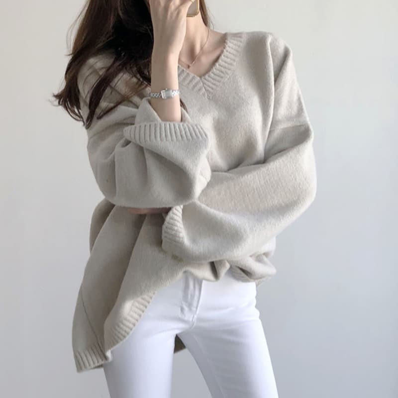 大人かわいい服 ゆったりブイネックニットプルオーバー